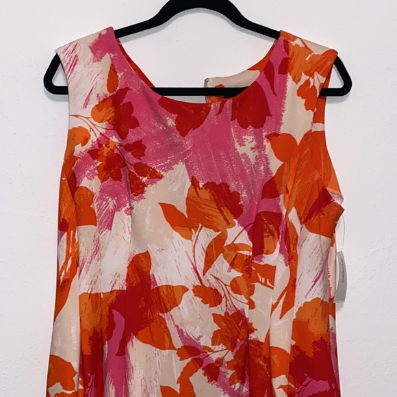 Roz & Ali Petite Dress - Picture 2 of 10